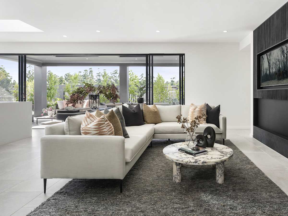 Miami Executive House Design Living in Contempo Style