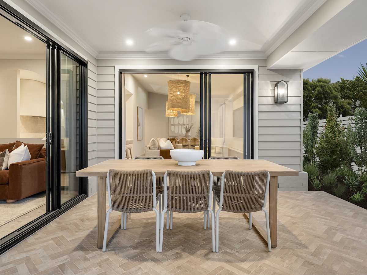 Havana Encore House Design Alfresco in Coastal style