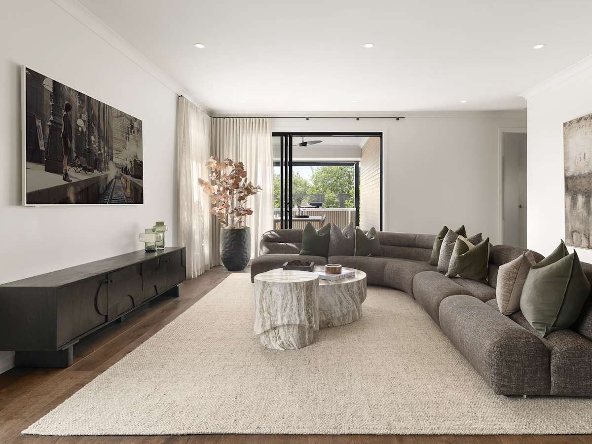 Riviera Encore House Design Living in Urban Style