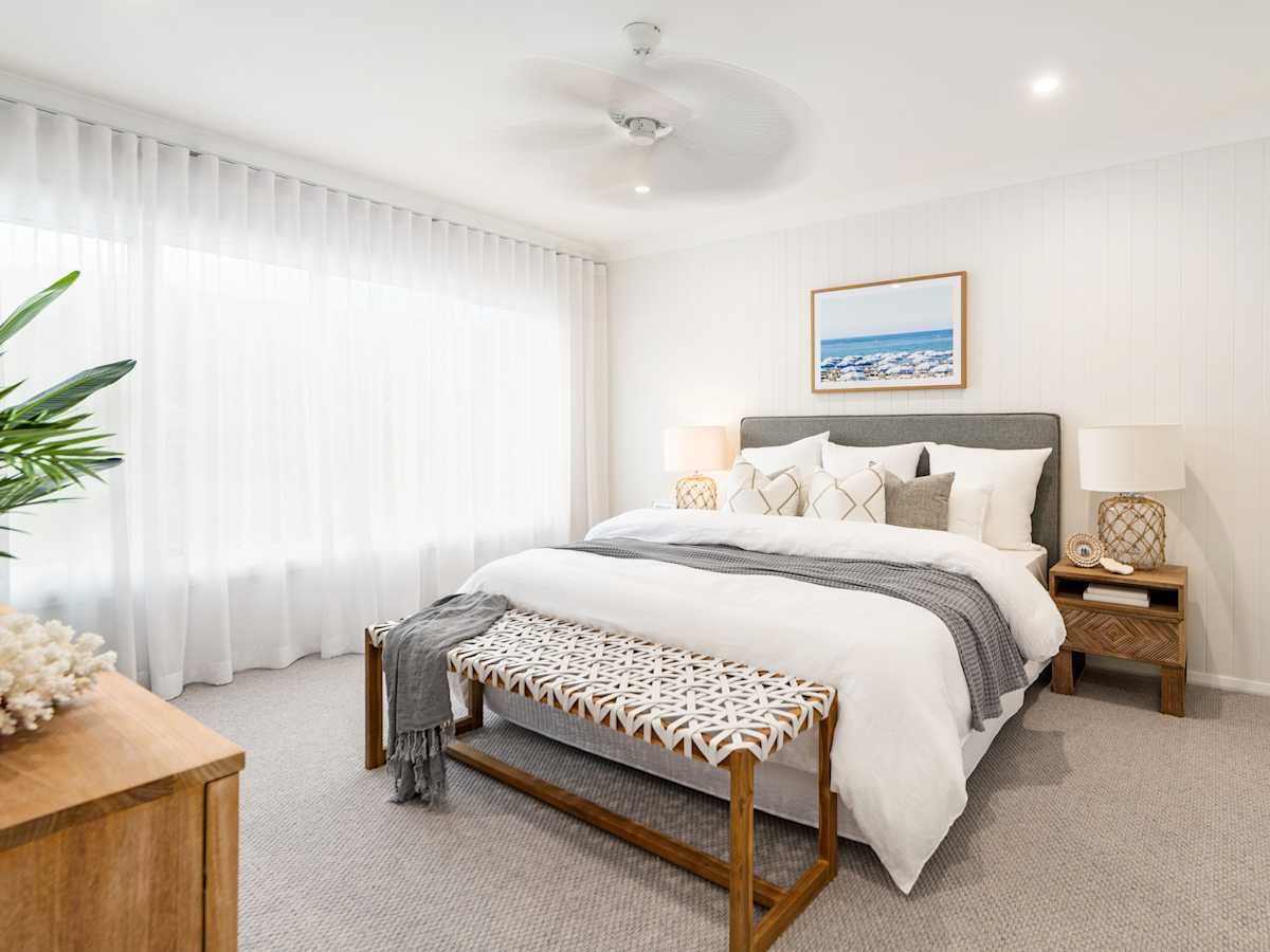 Valiente One house design Bedroom in Coastal style