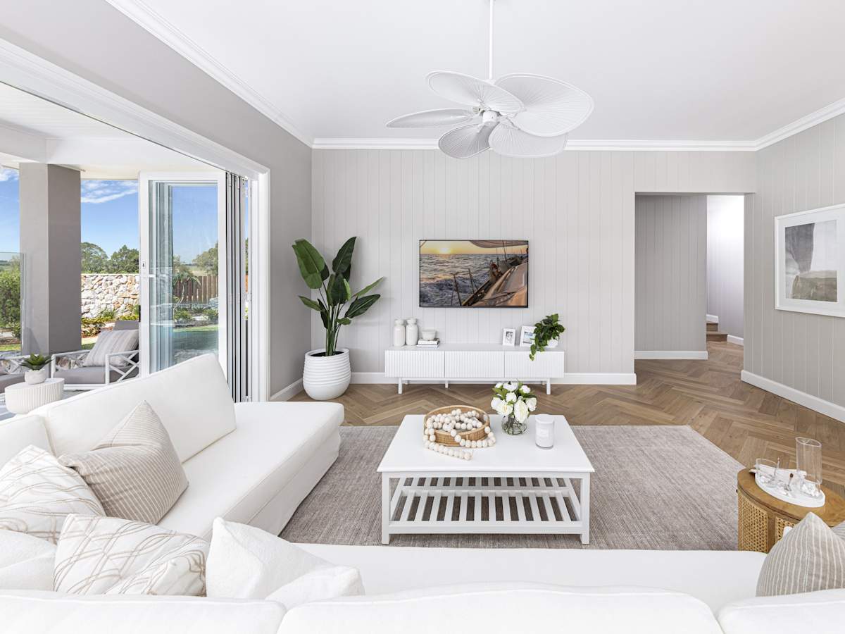 San Marino Encore House Design Living in Coastal style