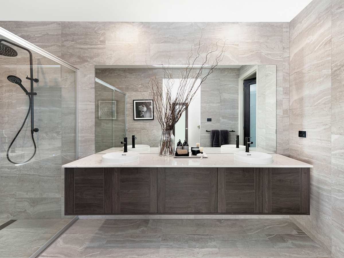 image upload c_limit,f_auto,h_900 v1769987633 home-designs seaview displays seaview-waterford-living seaview-house-design-bathroom