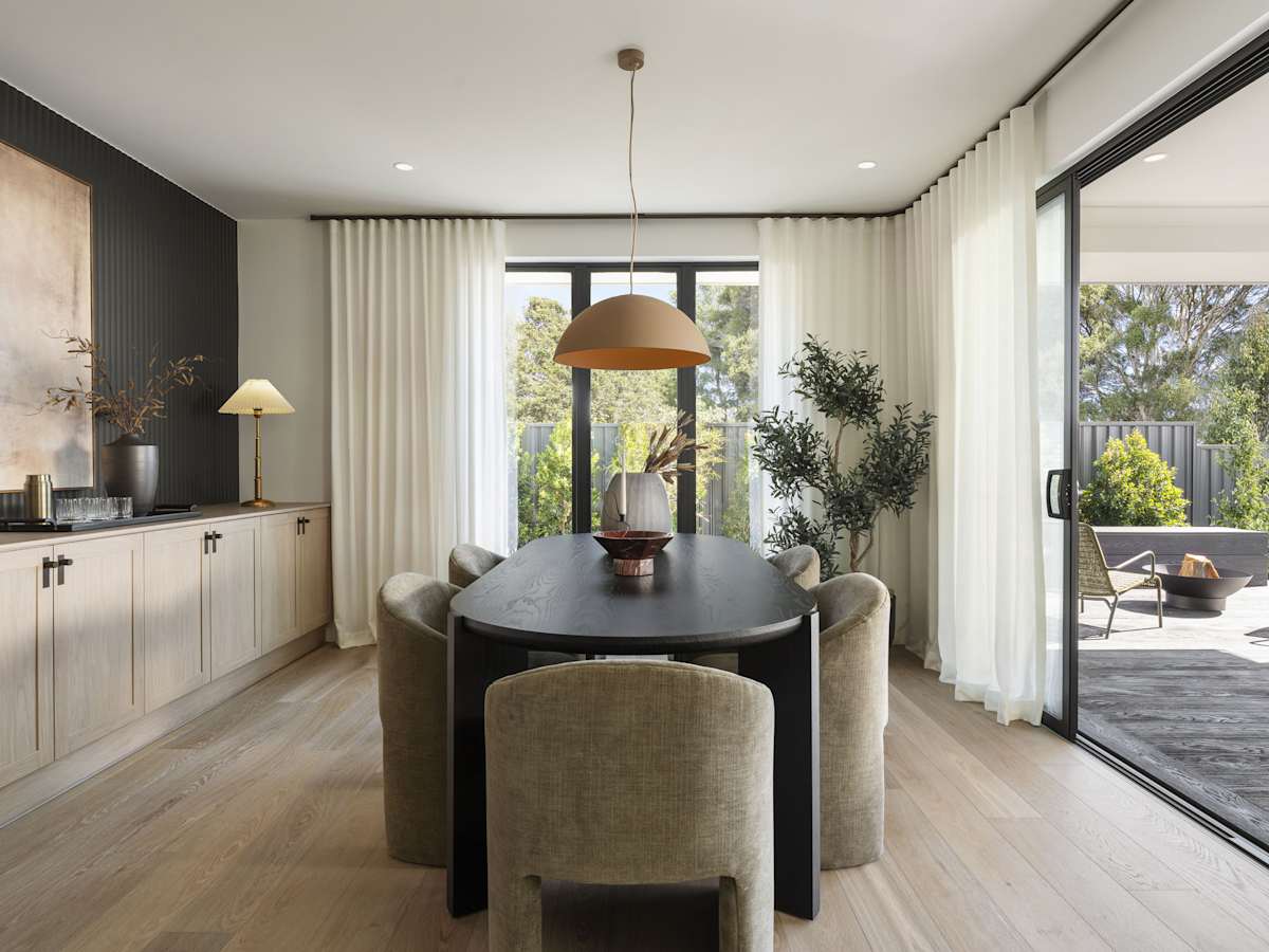 image upload c_limit,f_auto,h_900 v1787189768 home-designs allora displays allora-40-figtree-hill allora-40-house-design-dining-alfresco