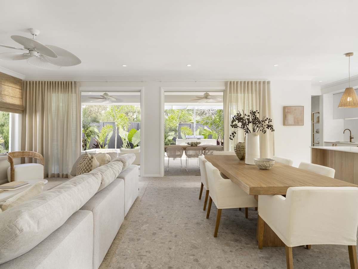 image upload c_limit,f_auto,h_900 v1787191040 home-designs salamanca displays salamanca-one-figtree-hill salamanca-house-design-family-kitchen