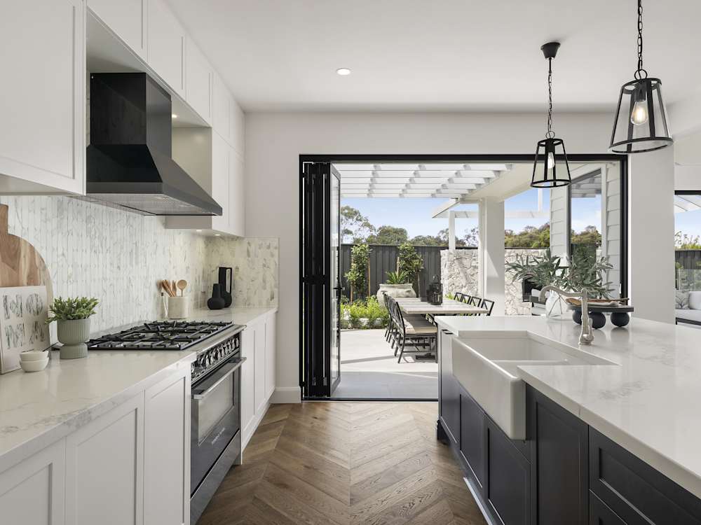 hermitage grande manor house design kitchen in luxe style