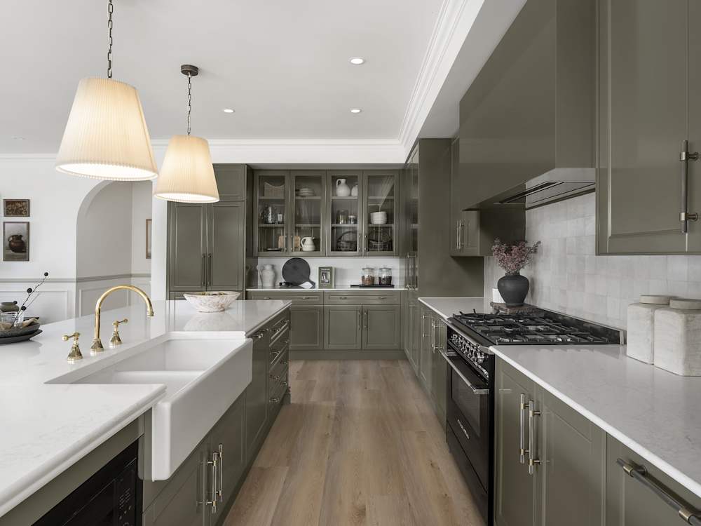 San Marino Executive House Design Kitchen in Classic style