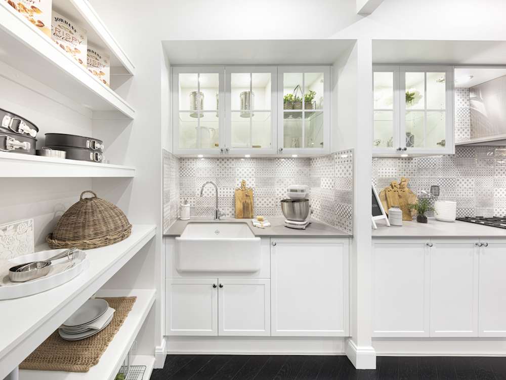 San Marino Encore House Design Butler's Pantry in Classic style