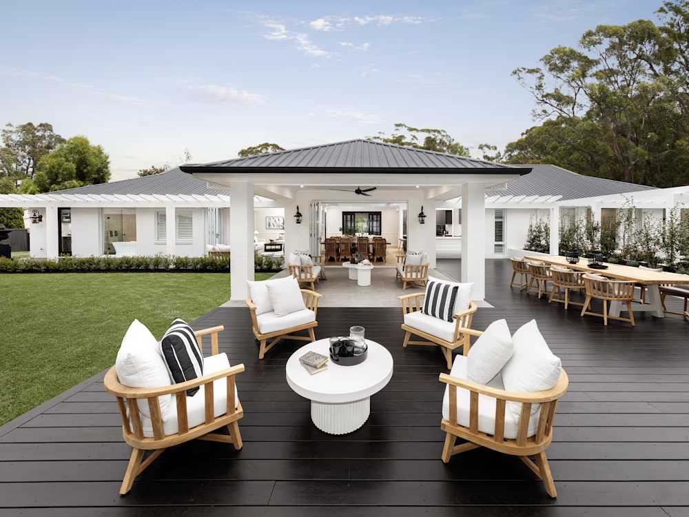 image upload c_limit,f_auto,w_1000 v1773715817 content-images large-house-plans bronte-executive-house-design-alfresco