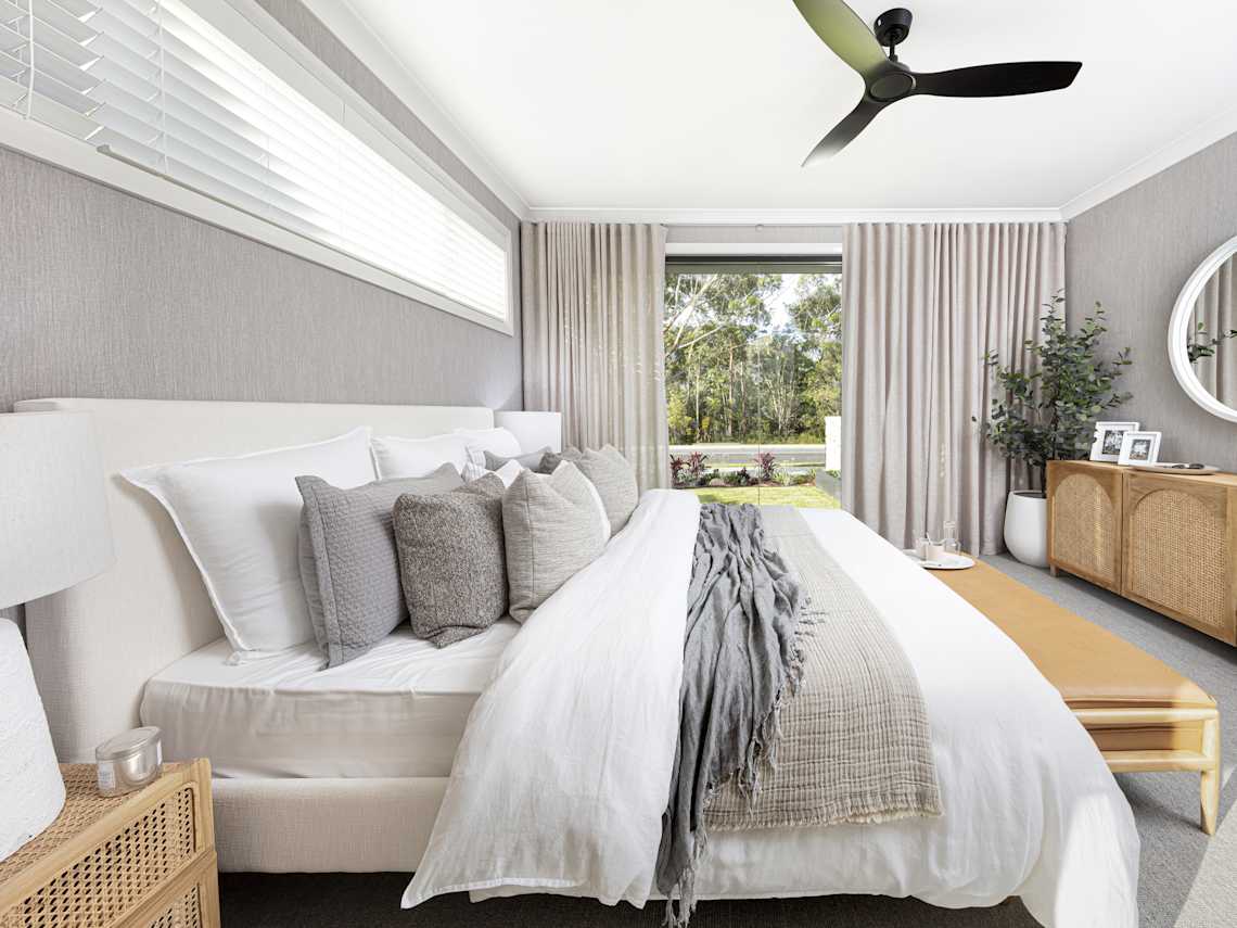 Havana Grande House Design Main Bedroom in Urban style