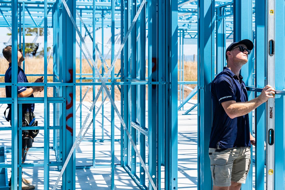 Webisode - 8 easy steps to construction