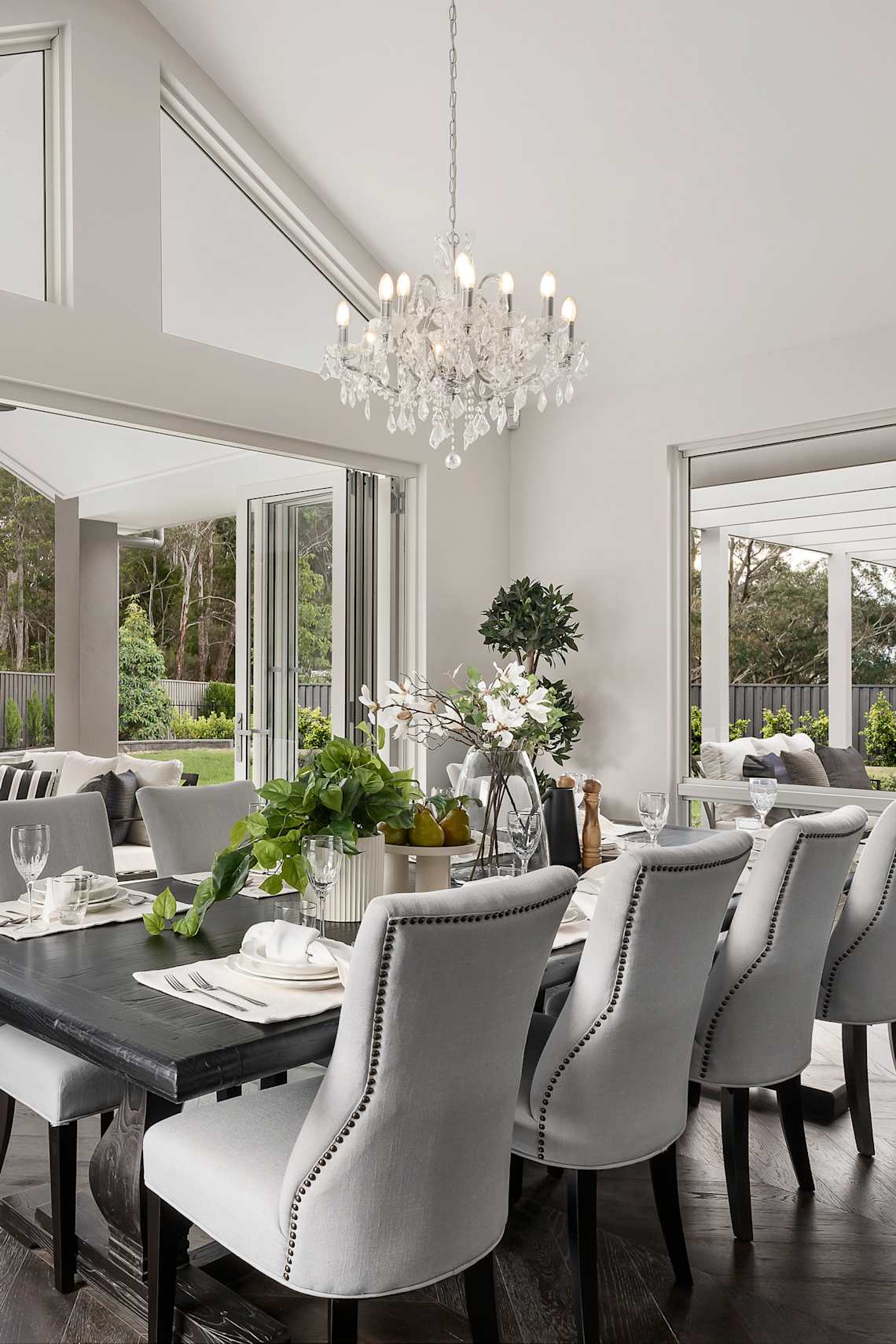 Bronte Executive Grande Manor One House Design Dining in Luxe style