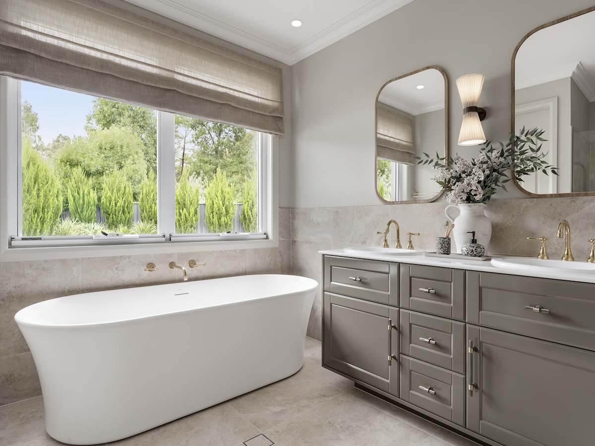 San Marino Executive House Design Bathroom in Classic style