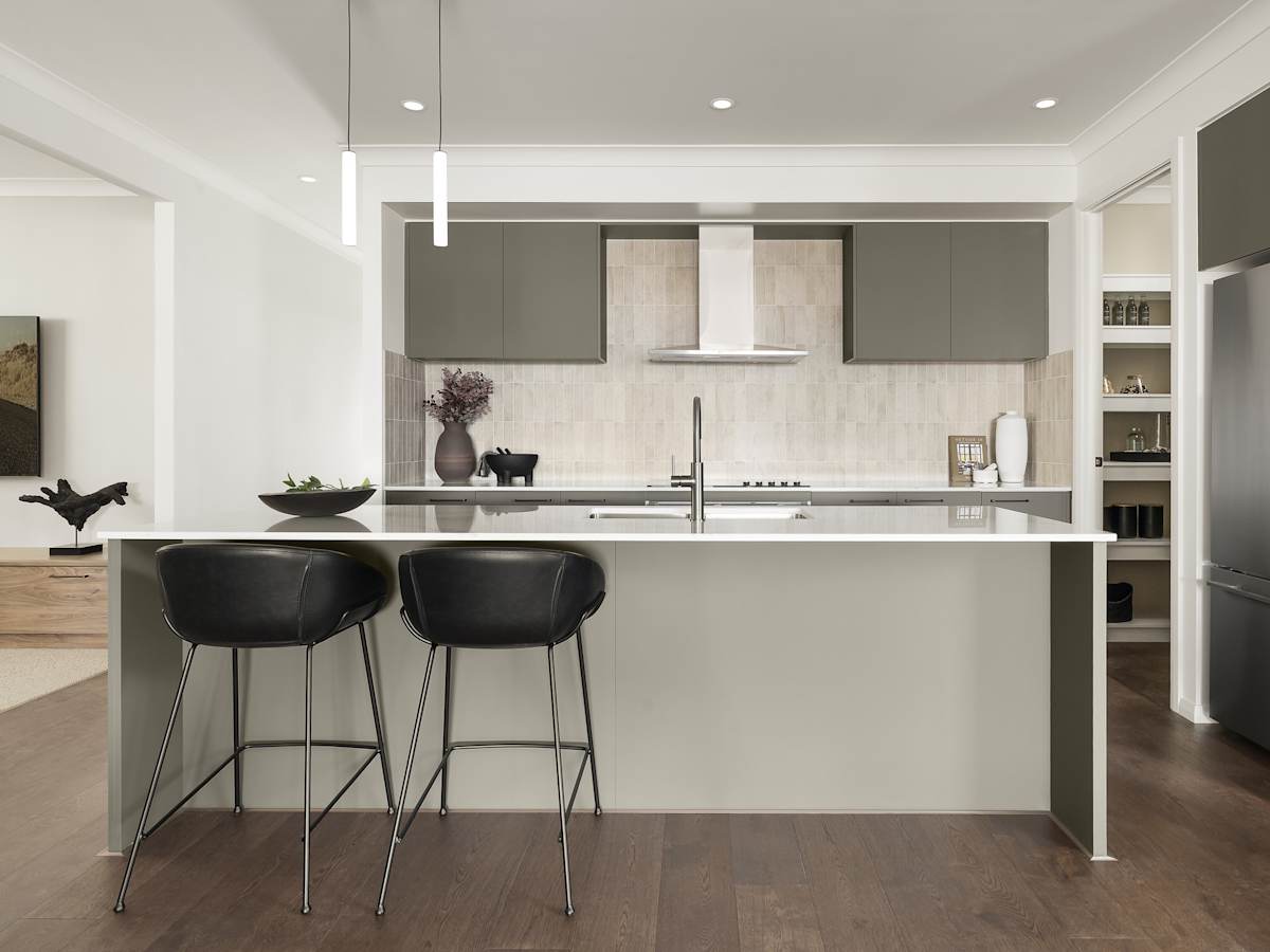 Riviera Encore House Design Kitchen in Urban style