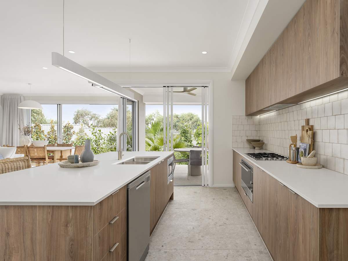 Lisbon One Cascade house design Kitchen in Coastal style