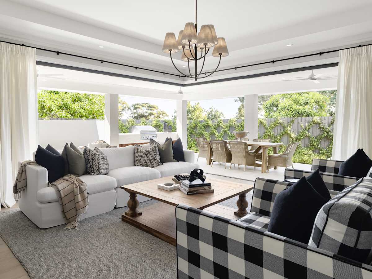 San Marino Encore House Design Living Alfresco in Classic style