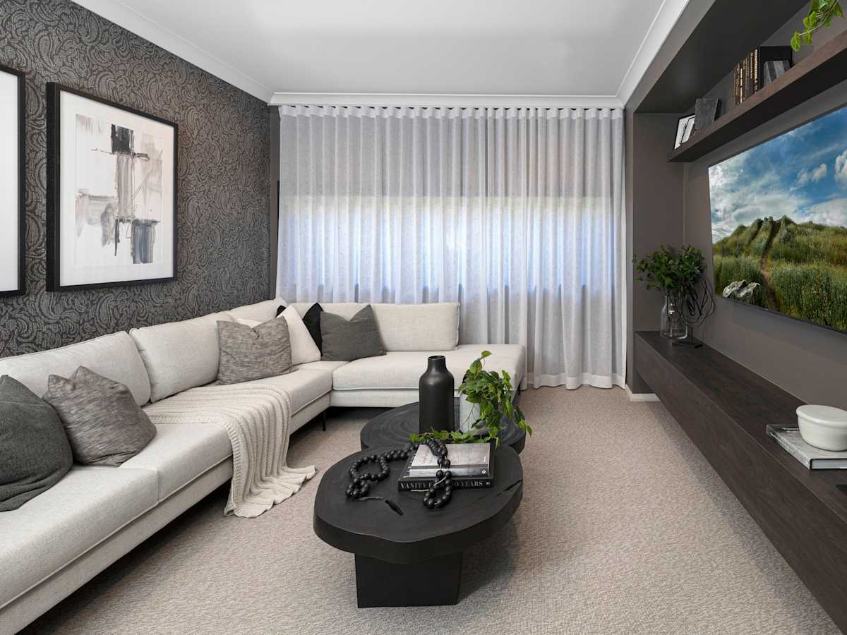 Seaview house design theatre in Urban 
style