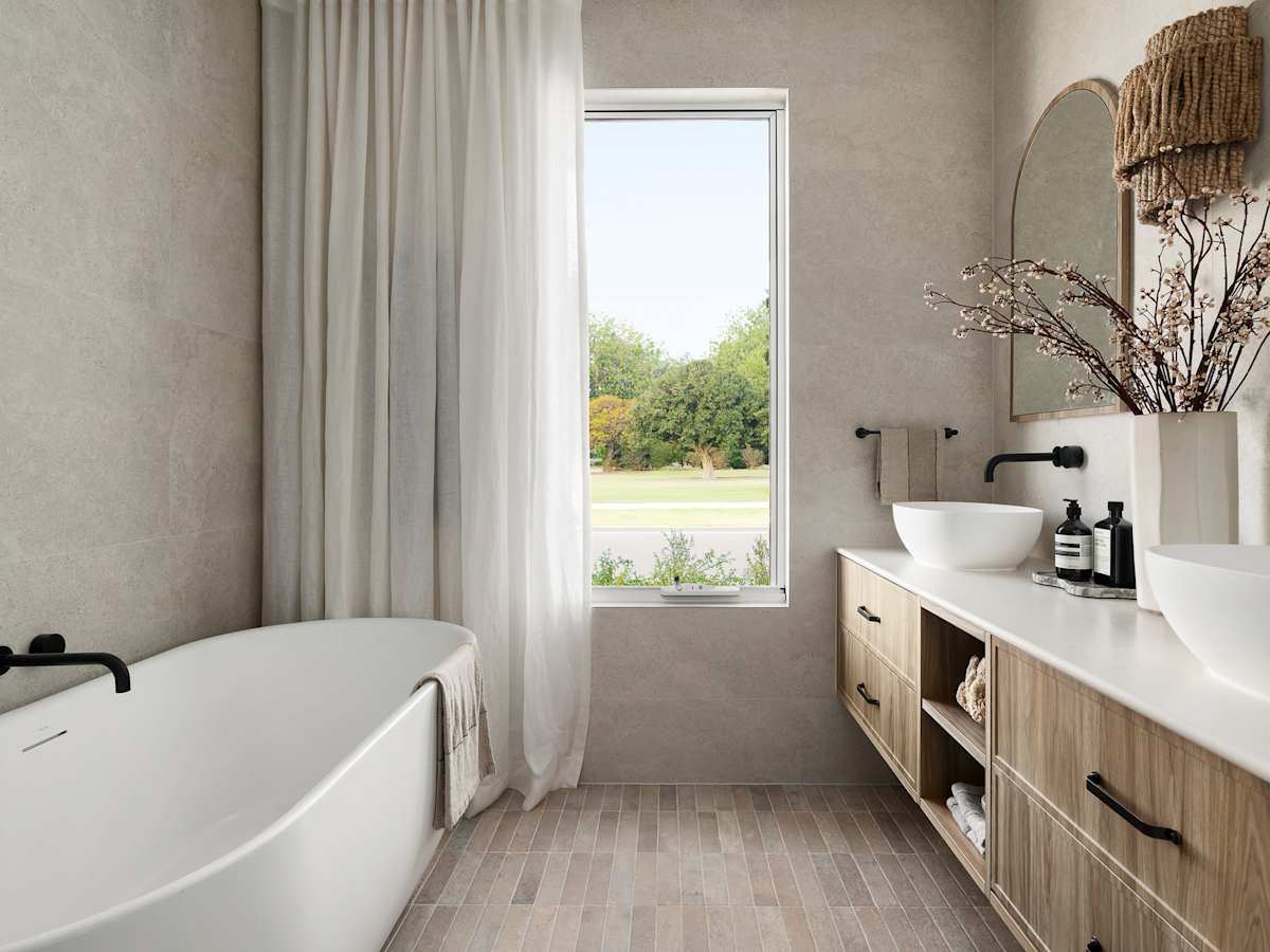 image upload c_limit,f_auto,w_1200 v1780021204 home-designs retreat displays retreat-grande-housingworld-shoalhaven retreat-grande-house-design-ensuite