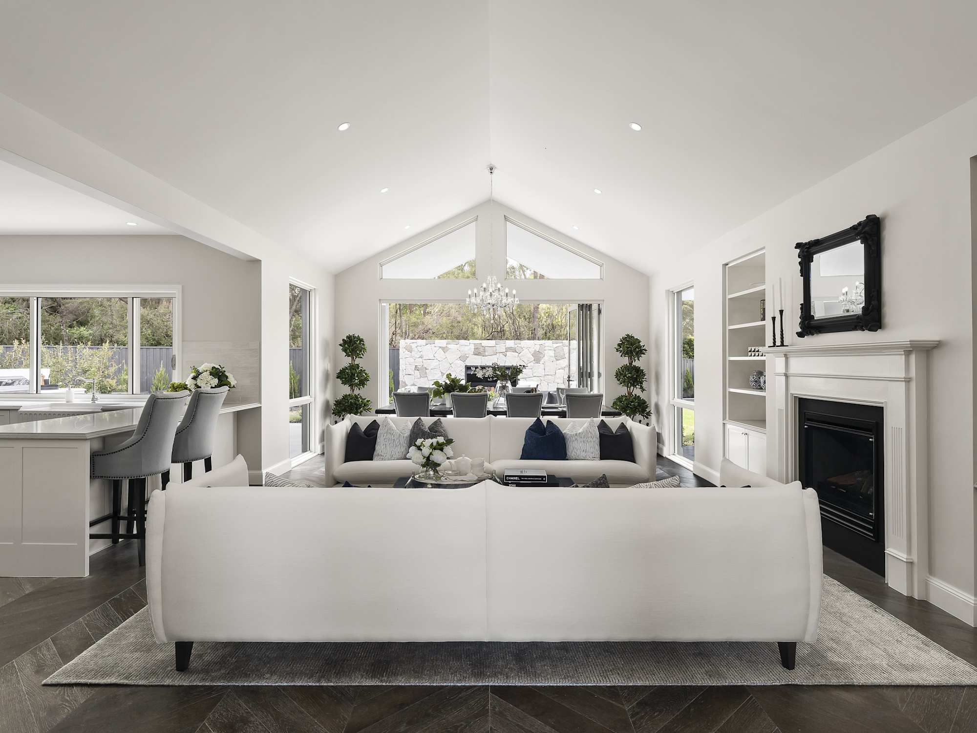 Bronte Executive Grande Manor One House Design Living