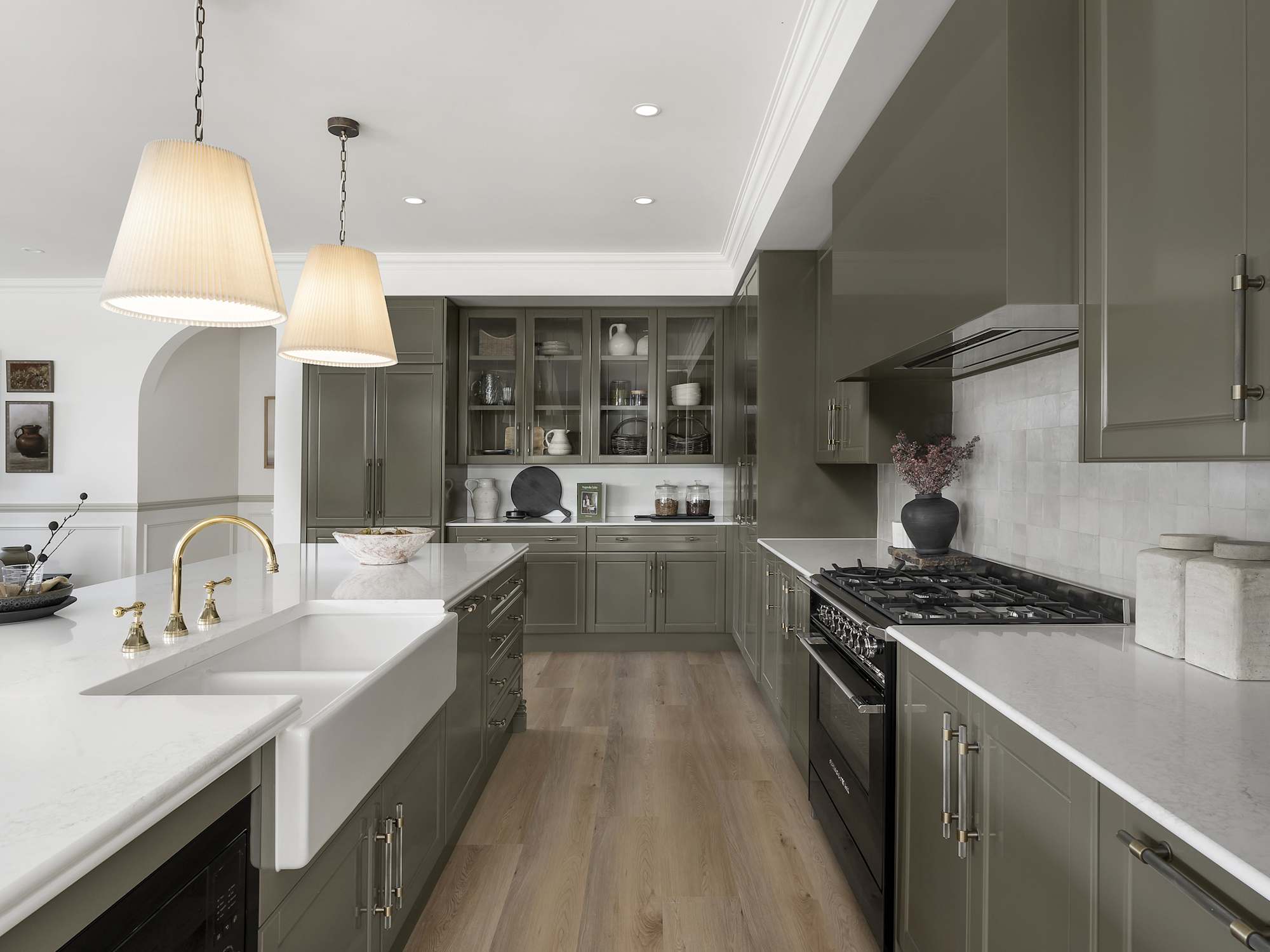 San Marino Executive House Design Kitchen in Classic style