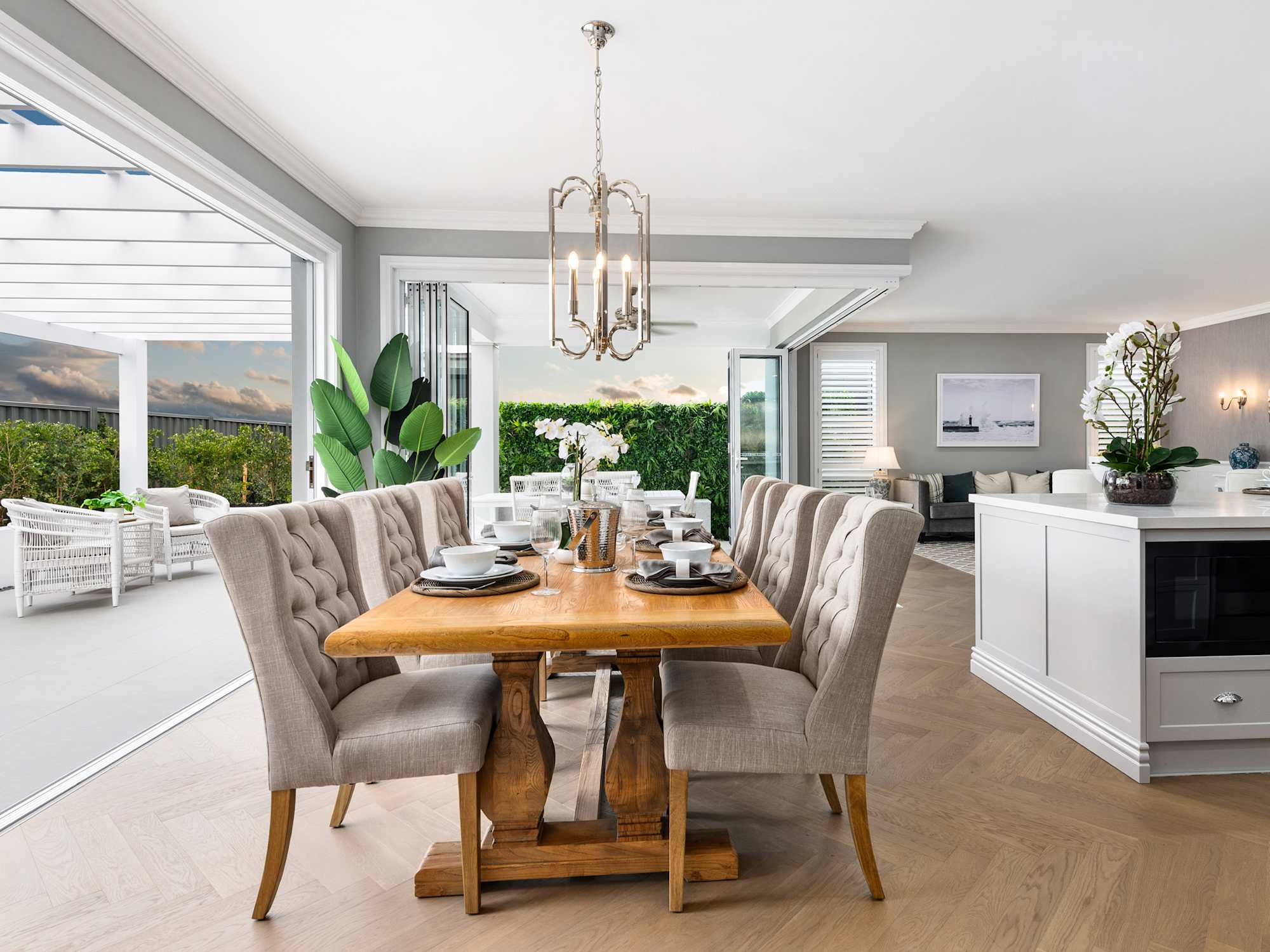 San Marino Pacific house design Alfresco Dining Kitchen - Hamptons Style
