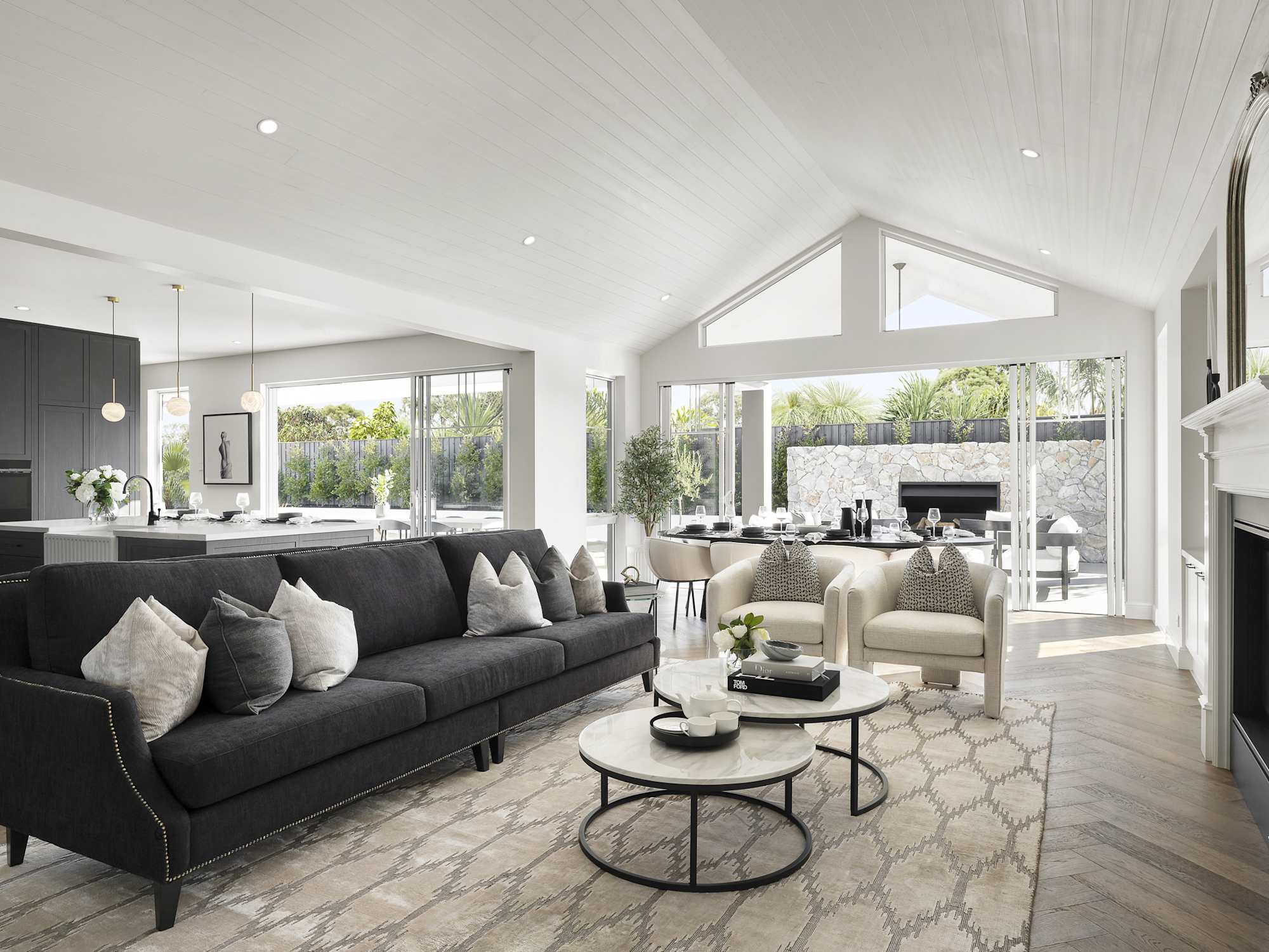 hermitage grande encore house design living - Luxe Style
