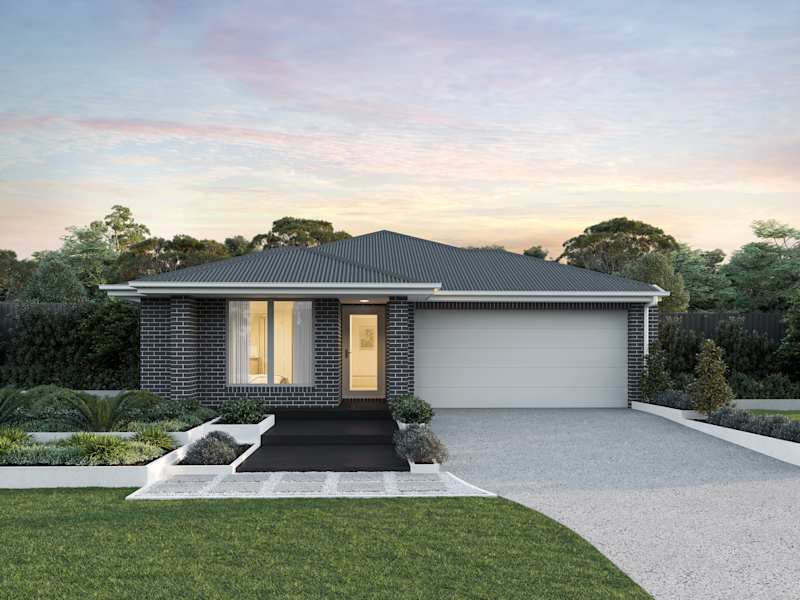 Lucia Two house design with Classic facade