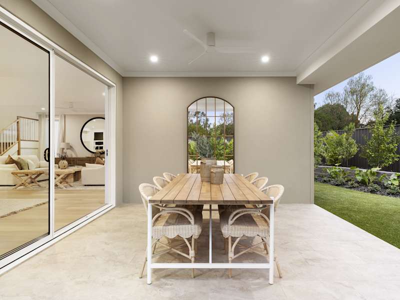 Valiente Three House Design Alfresco in Coastal style