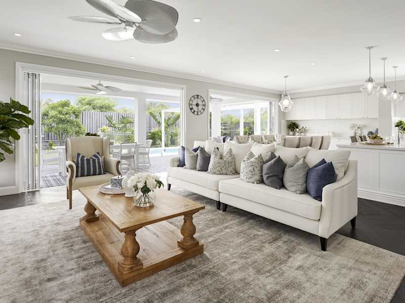 Panorama 39 house design Living in Classic style