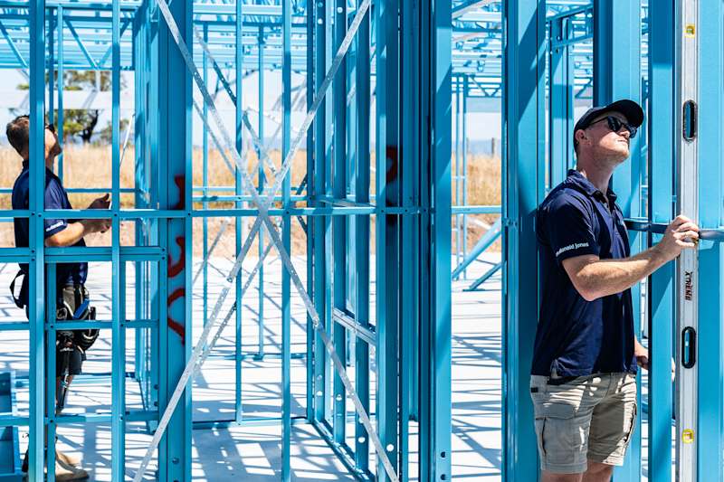 Webisode - 8 easy steps to construction