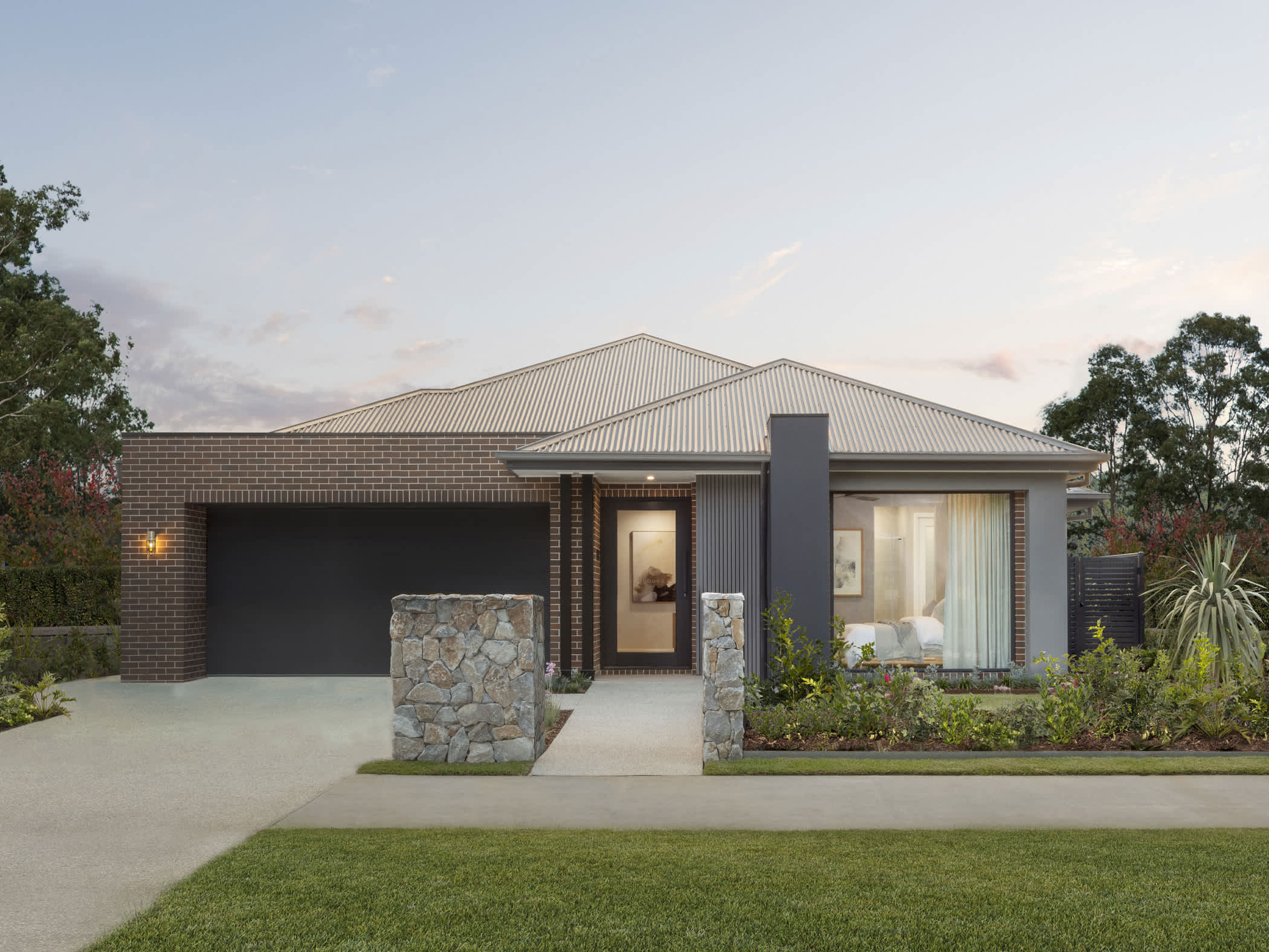 Havana Grande House Design Stayton Facade in Urban Style