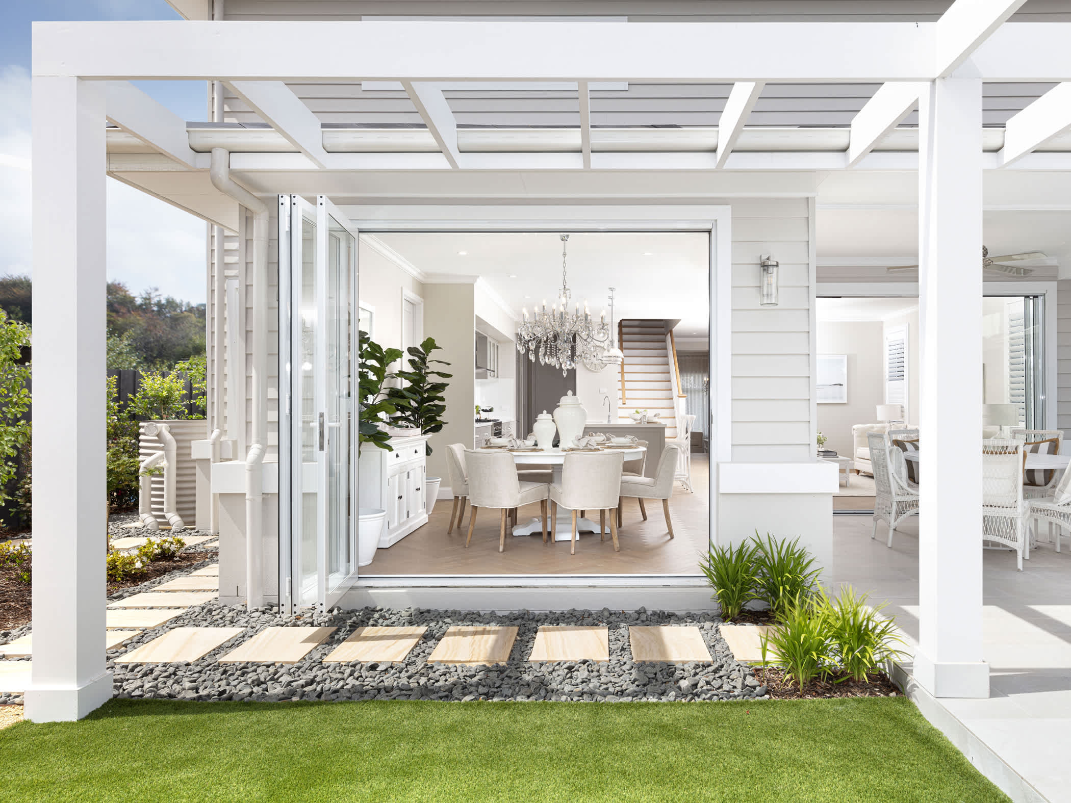 Saxonvale 33 one house design alfresco - Hamptons Style