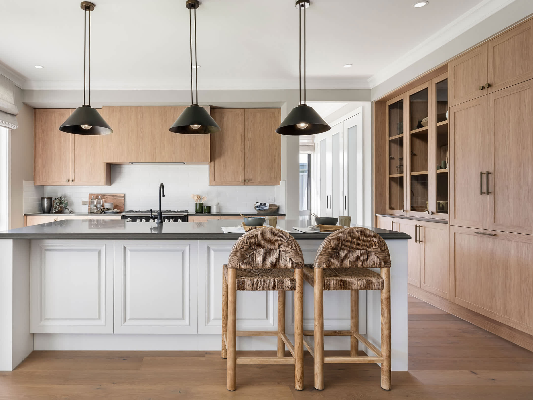 image upload c_limit,f_auto v1779424527 home-designs anchorage displays CLOSED-Anchorage-Encore-Helicopter-House anchorage-encore-house-design-kitchen-2