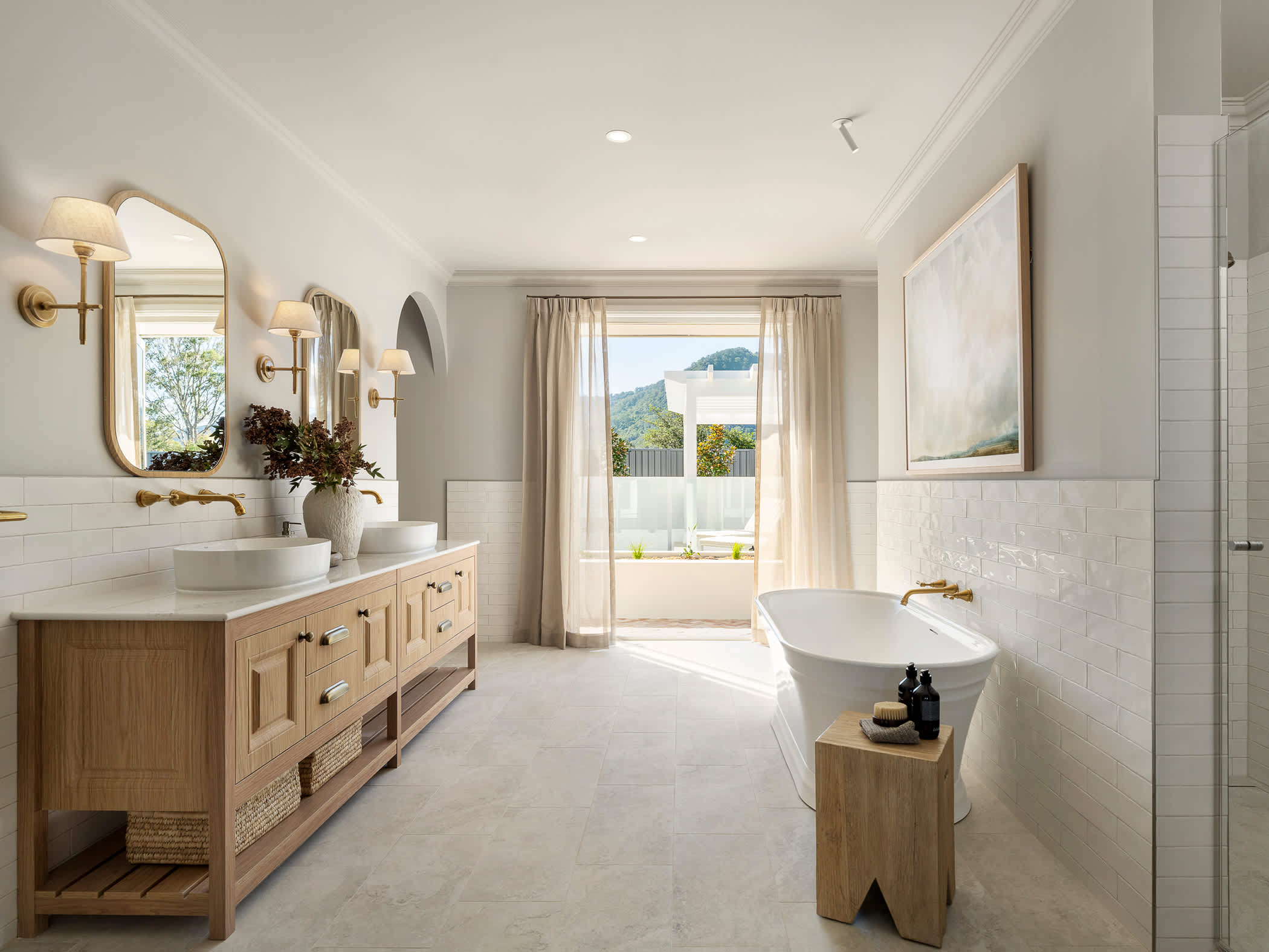 Hermitage Grande Encore Acreage Display Home at Housing World Shoalhaven
